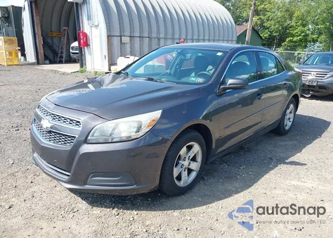 2013 Chevrolet Malibu Ls from USA, damaged, VIN 1G11B5SA8DF133943